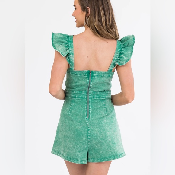 Flying Tomato Green Acid Wash Romper size medium only worn once - Picture 4 of 11